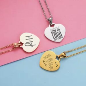 Colgante Corazón Personalizado de Acero Inoxidable | Collar Grabado Láser