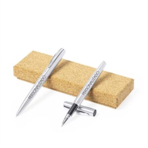 set de boligrafo y roller de acero reciclado con estuche de corcho