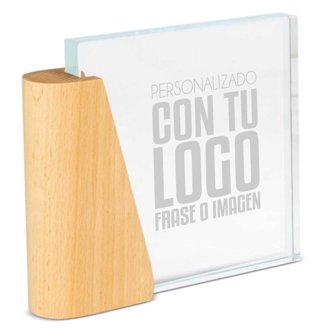 trofeo Orión de madera y cristal cuadrado personalizado con grabado láser